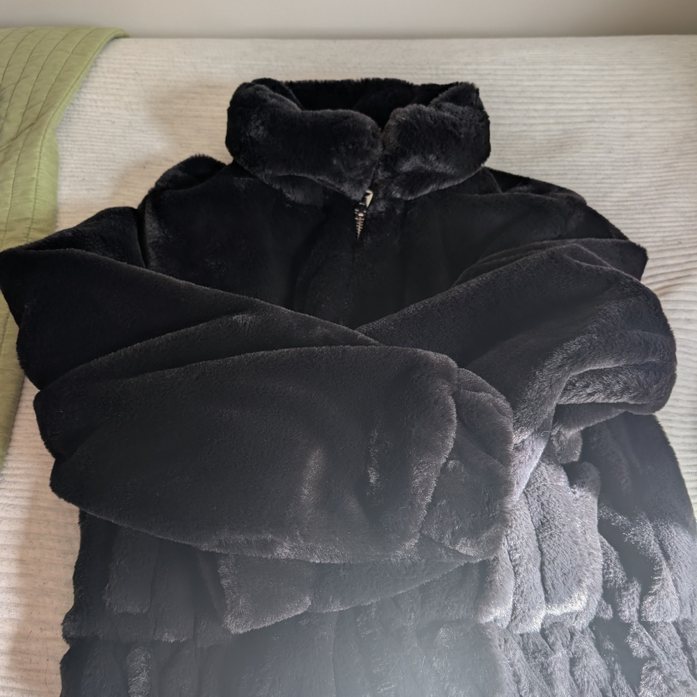 No Boundaries Black Plush Teddy Zip Jacket
